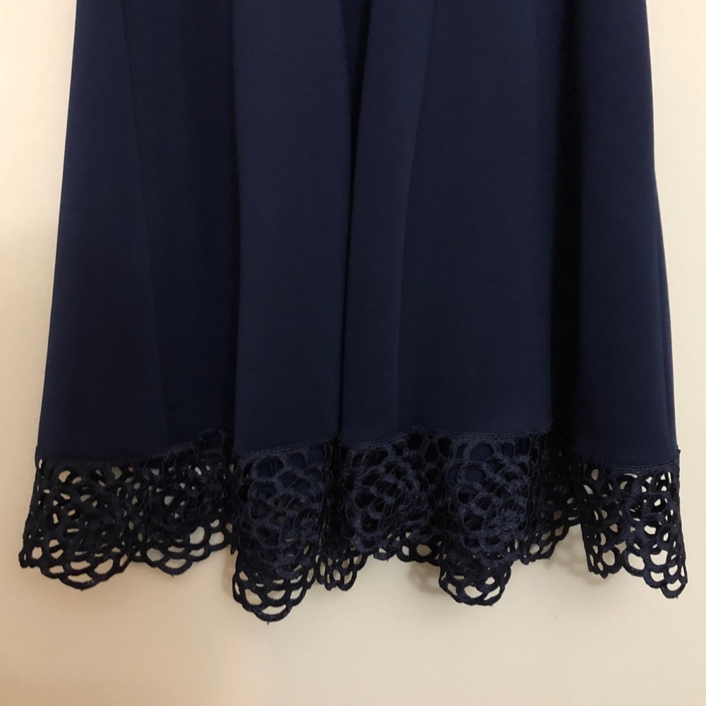 Donna Ricco NY Sleeveless Lace Hem Dress Navy - Picture 4 of 9